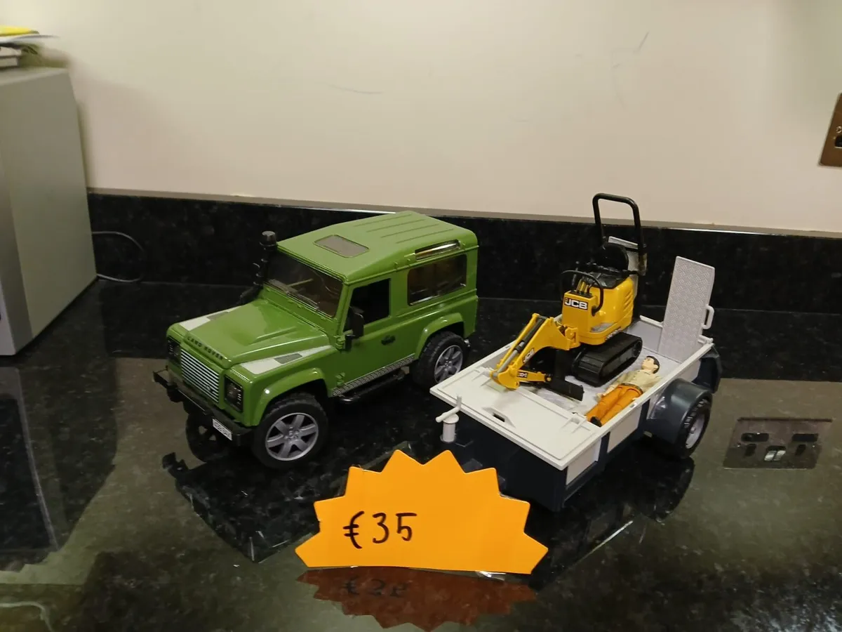 Toys - Image 2