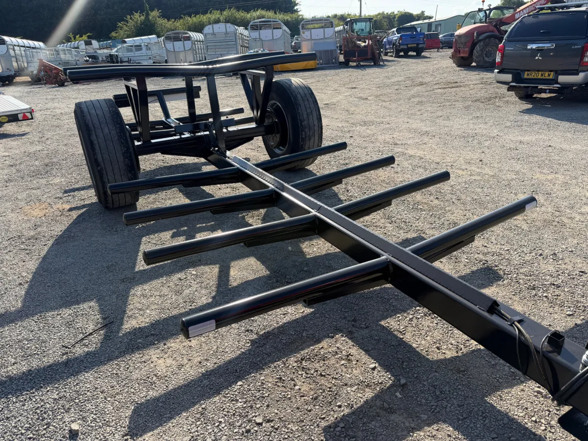 New 8 Bale Carrier - Image 2