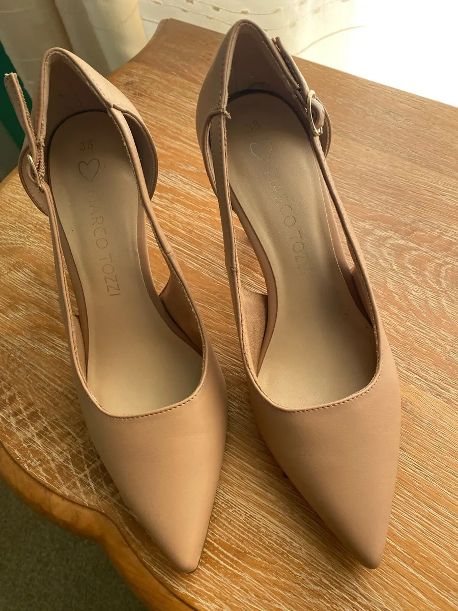 Ladies shoes - Image 1