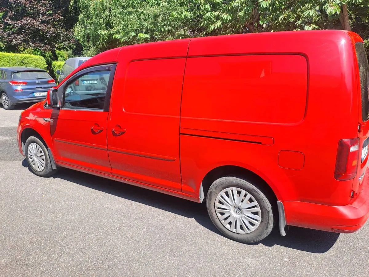 2016 VW CADDY MAXI New Test - Image 4