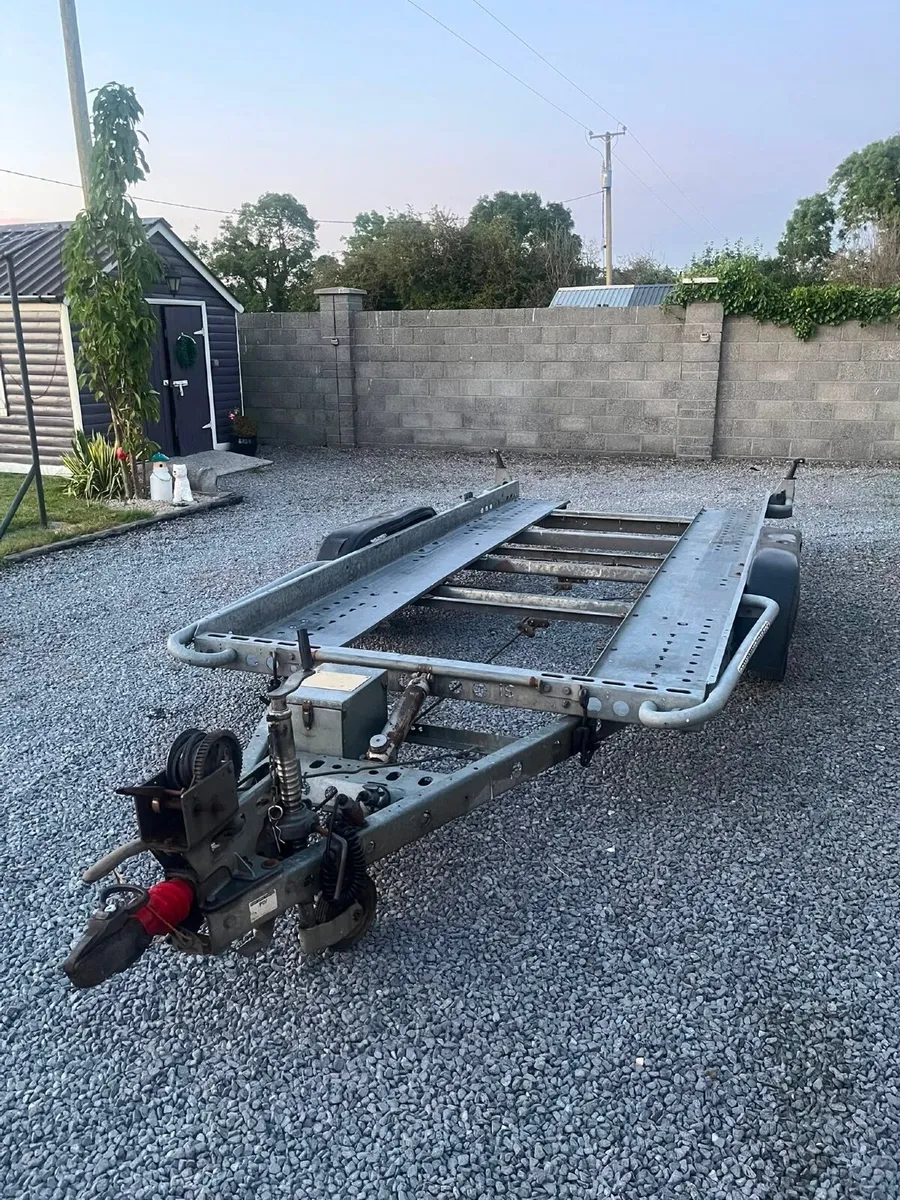 Brian James tilt trailer - Image 1