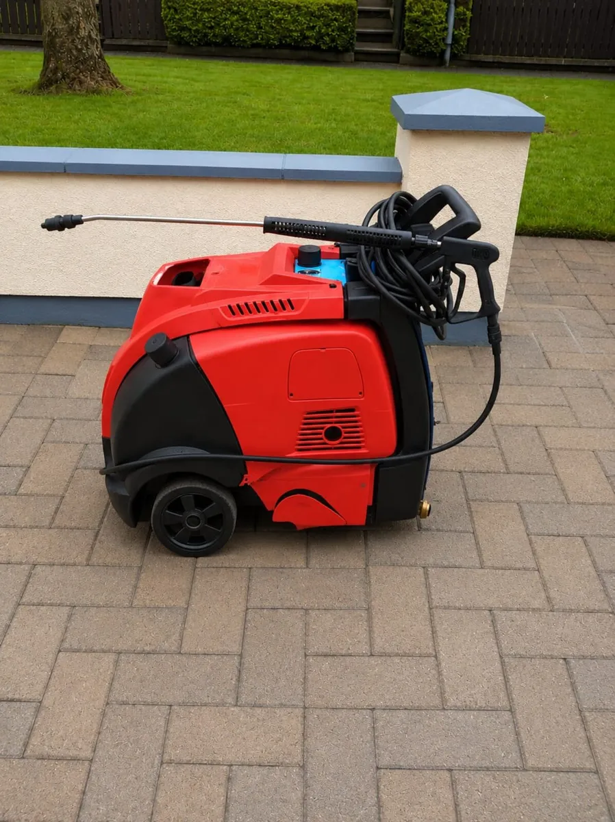 Pressure washer - Image 3