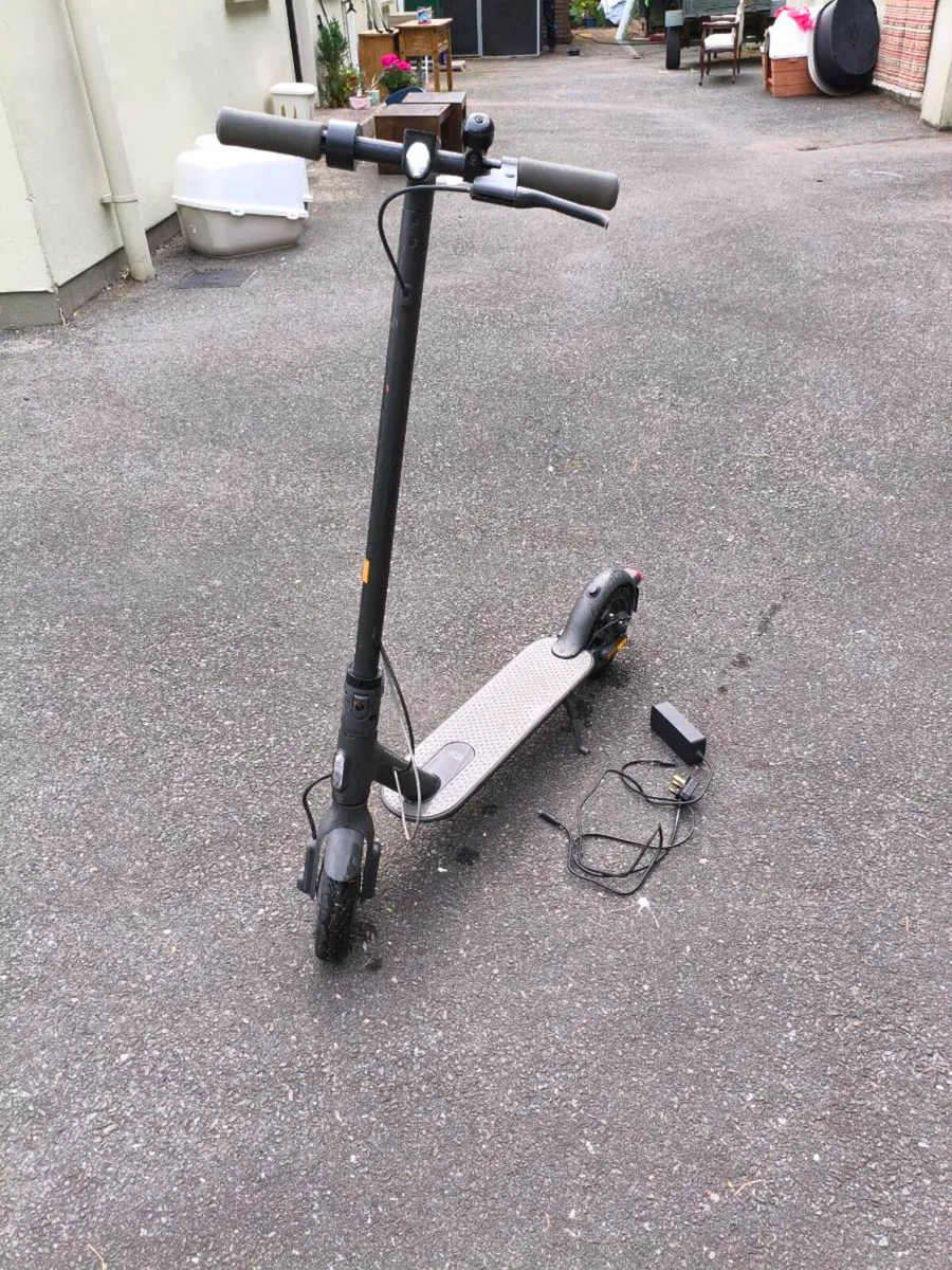 Scooter like new. Perfect working order - Image 2