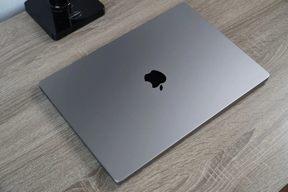 MacBook Pro 16" 32GB | 2021 | M1 Pro | 512GB - Image 4