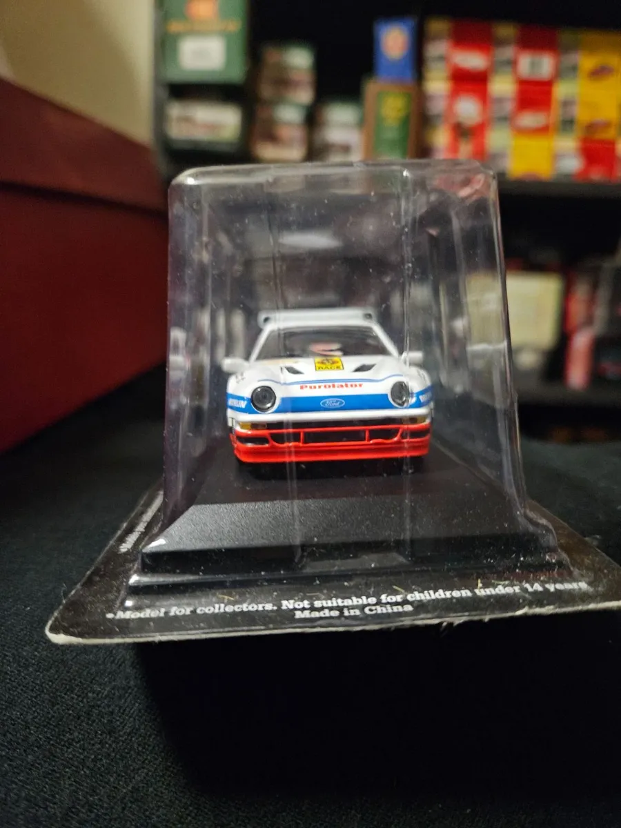 Corgi Atlas Ford RS200 Rally - Image 3