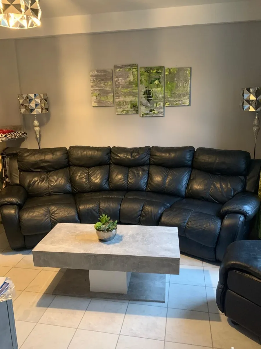 Couch and pouffee - Image 1