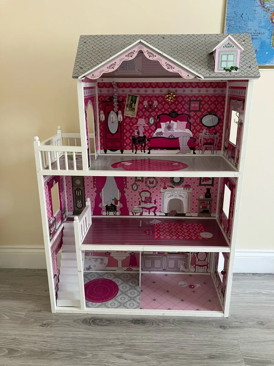 Wooden Doll House - Image 1
