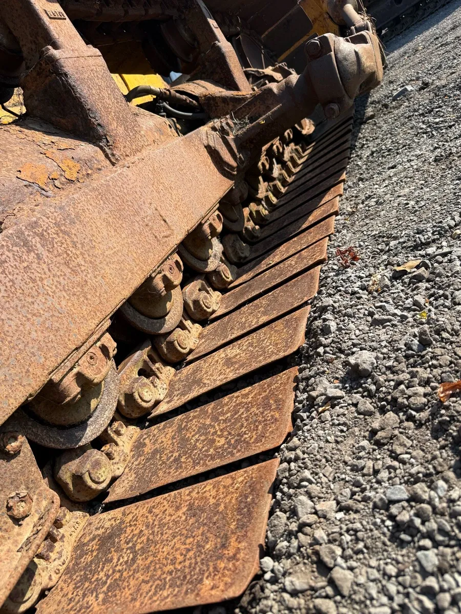 KOMATSU D58P-1 DOZER - Image 2