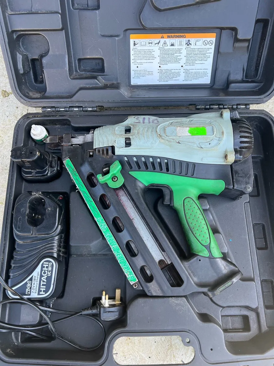 Cordless Nail gun First fix Hitachi NR90GC. - Image 2