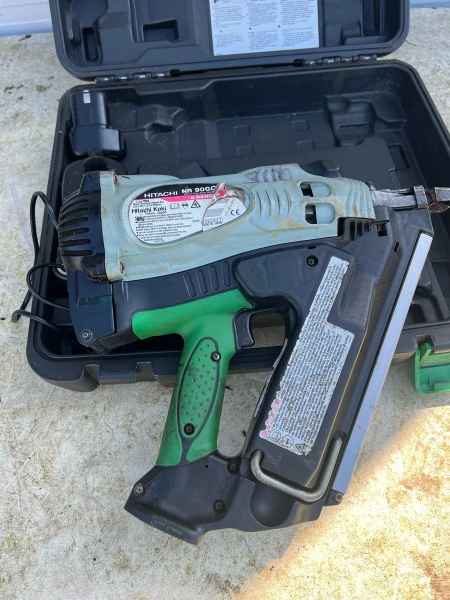 Cordless Nail gun First fix Hitachi NR90GC. - Image 3