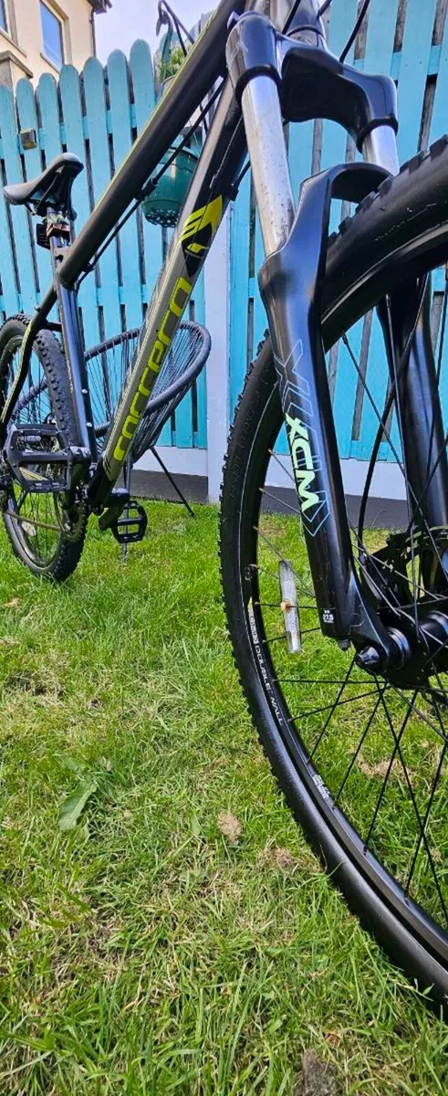 Carrera Vulcan 6061 R6 27.5" Mountain Bike - Image 4