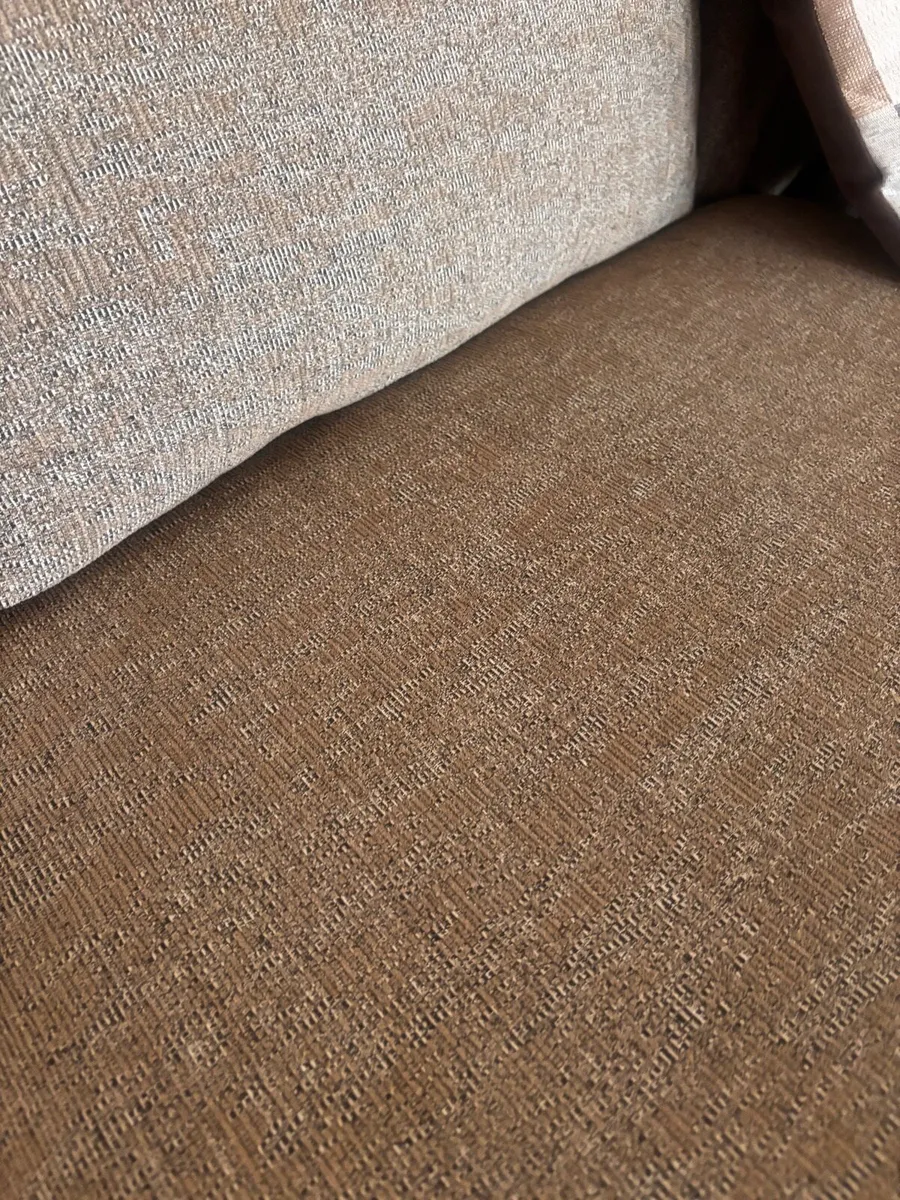 L shaped sofa - Image 3
