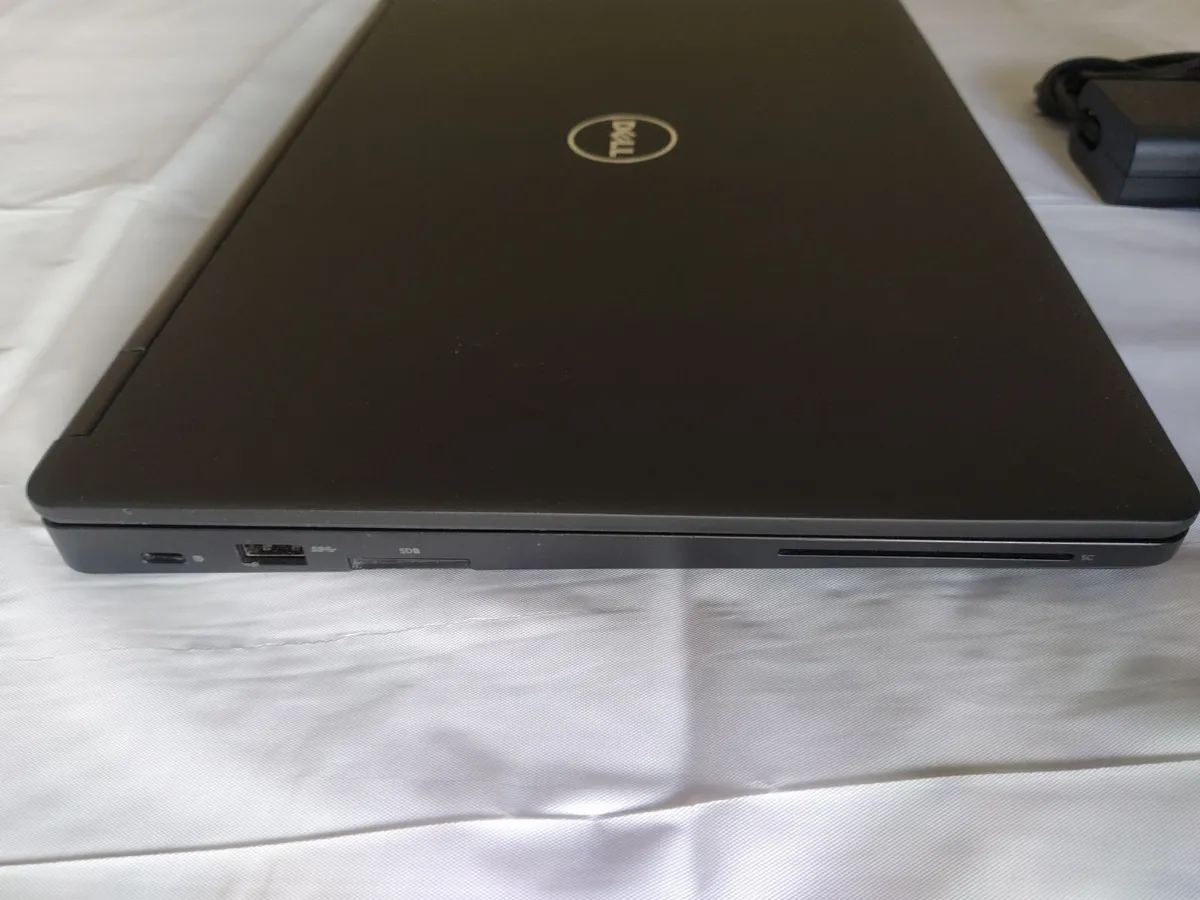 Dell Latitude 5490 - Image 3