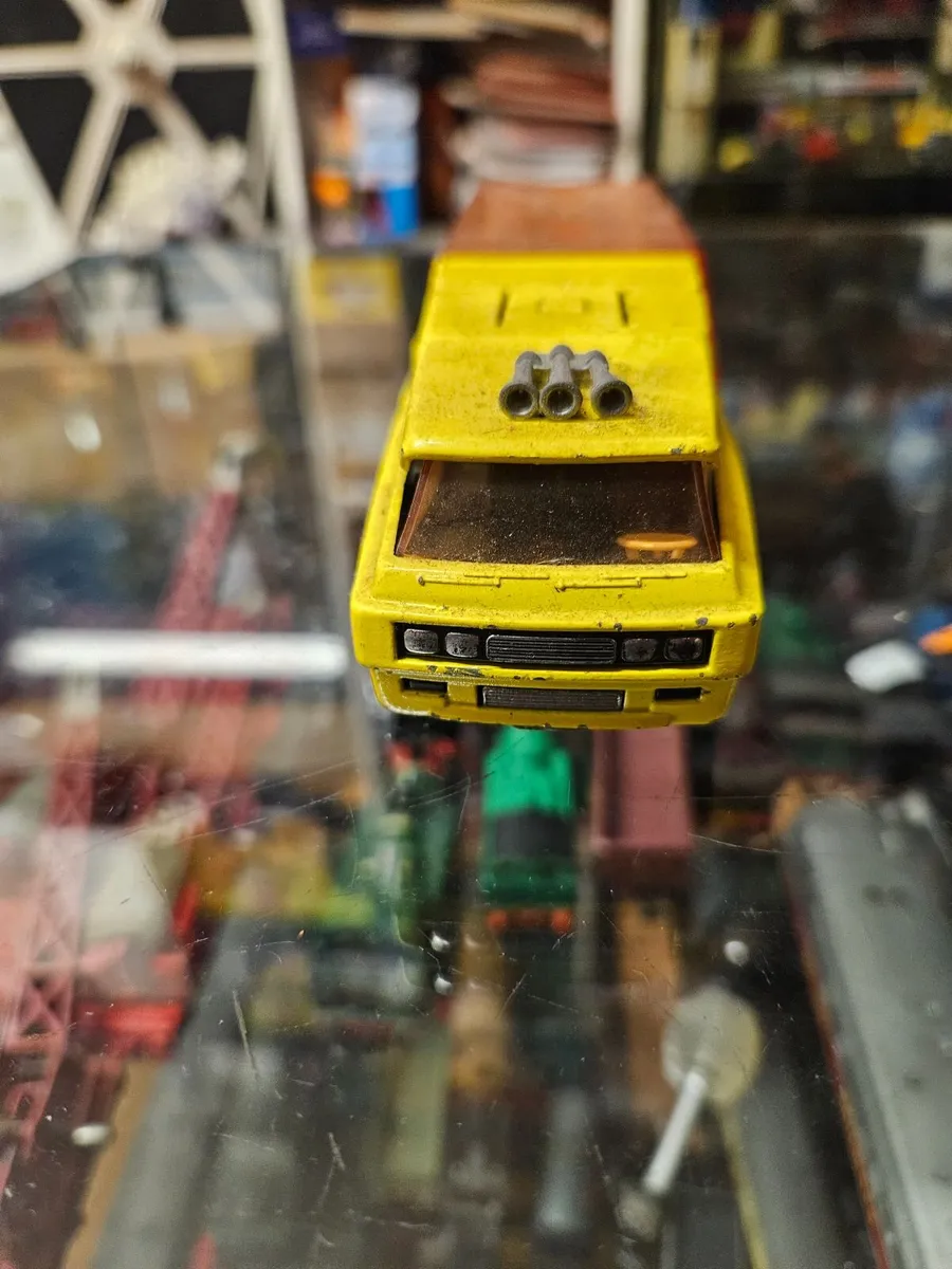 Matchbox Superkings Racing Car Transporter - Image 3