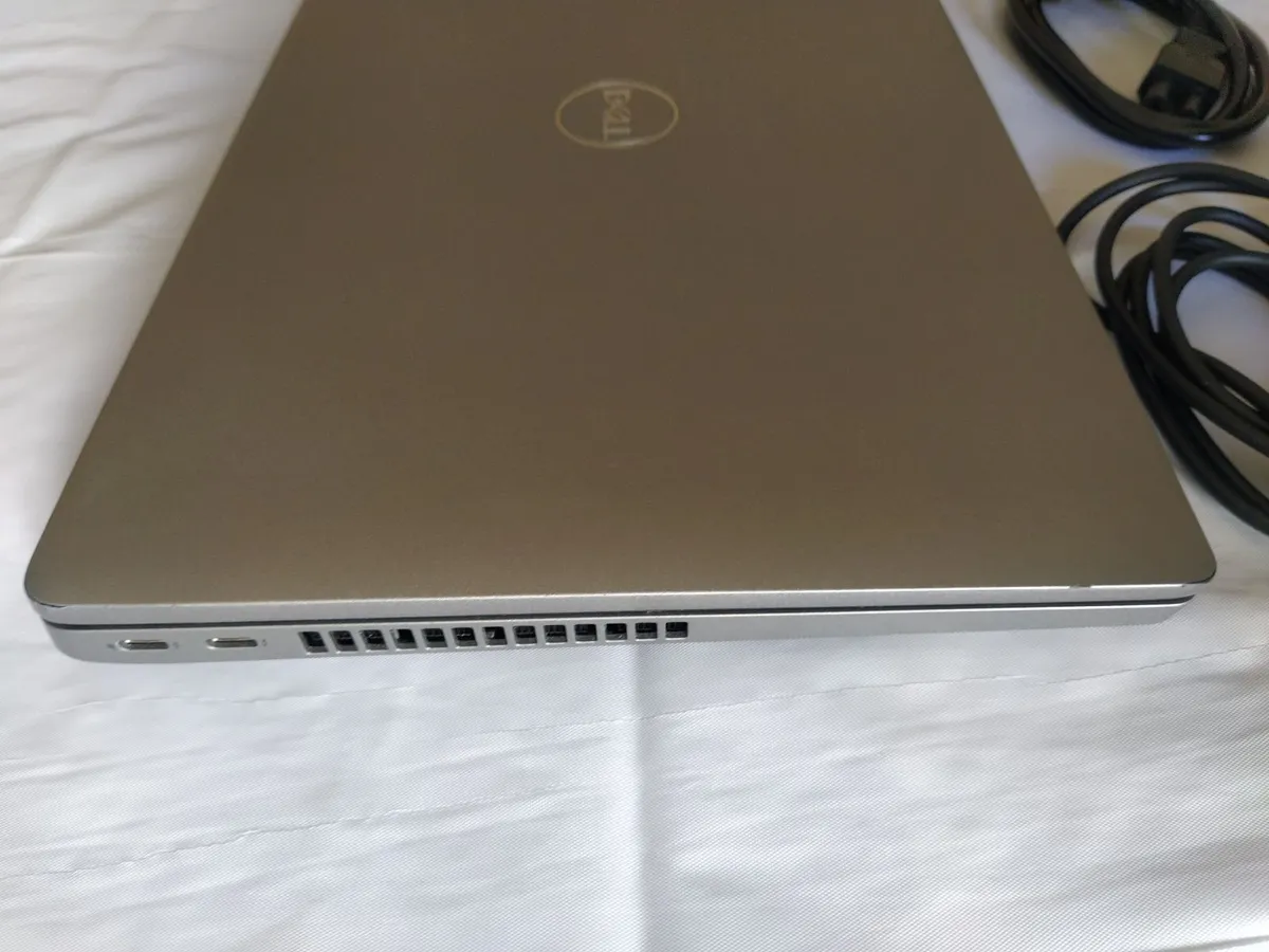 Dell Latitude 5420 - Image 2