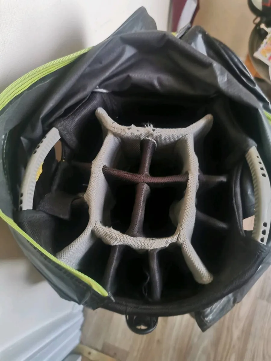 Powakaddy golf bag - Image 3