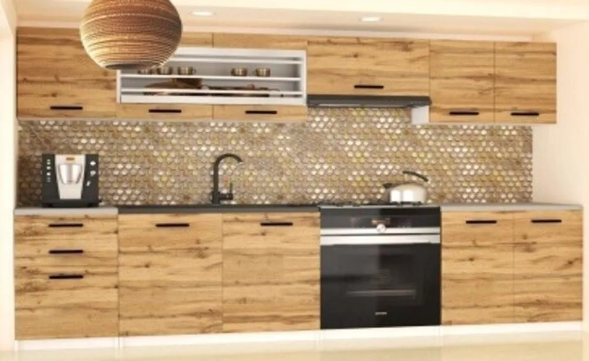 Kitchen 2.4 meter - Image 1
