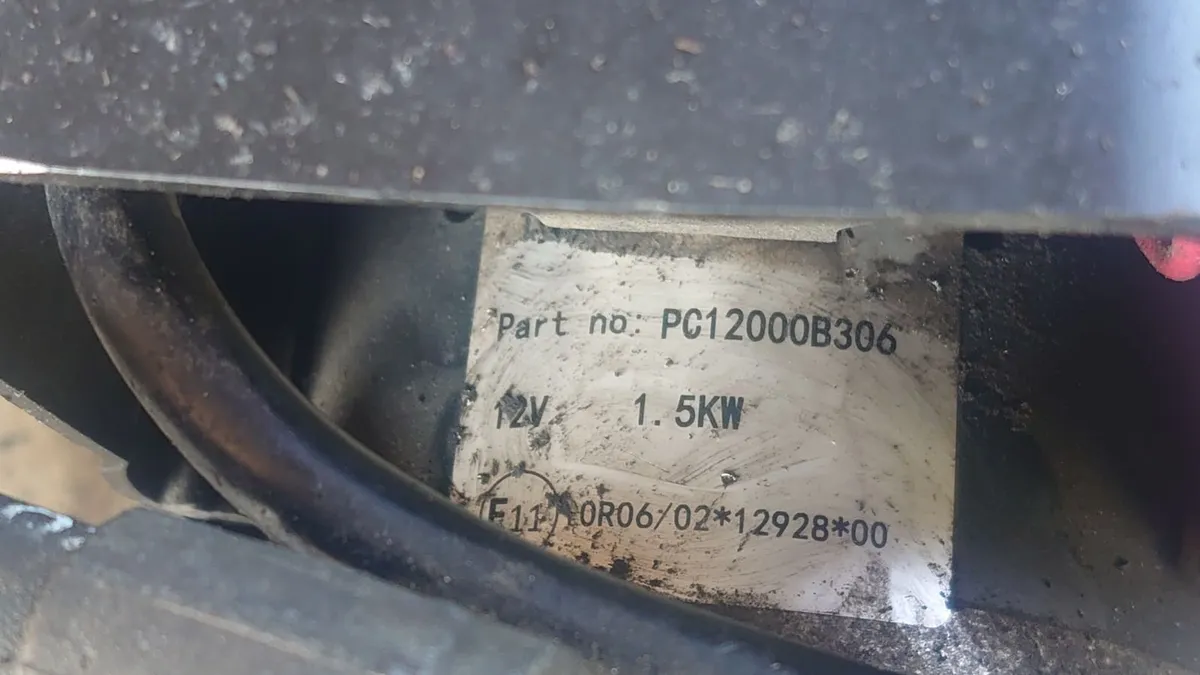 4 stage Hydraulic ram and power pack - Image 3