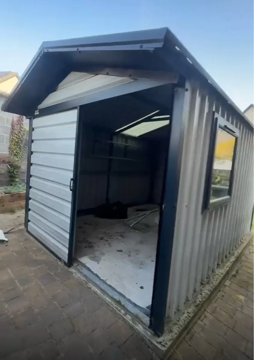 Steel shed 4m x 3m - Image 1