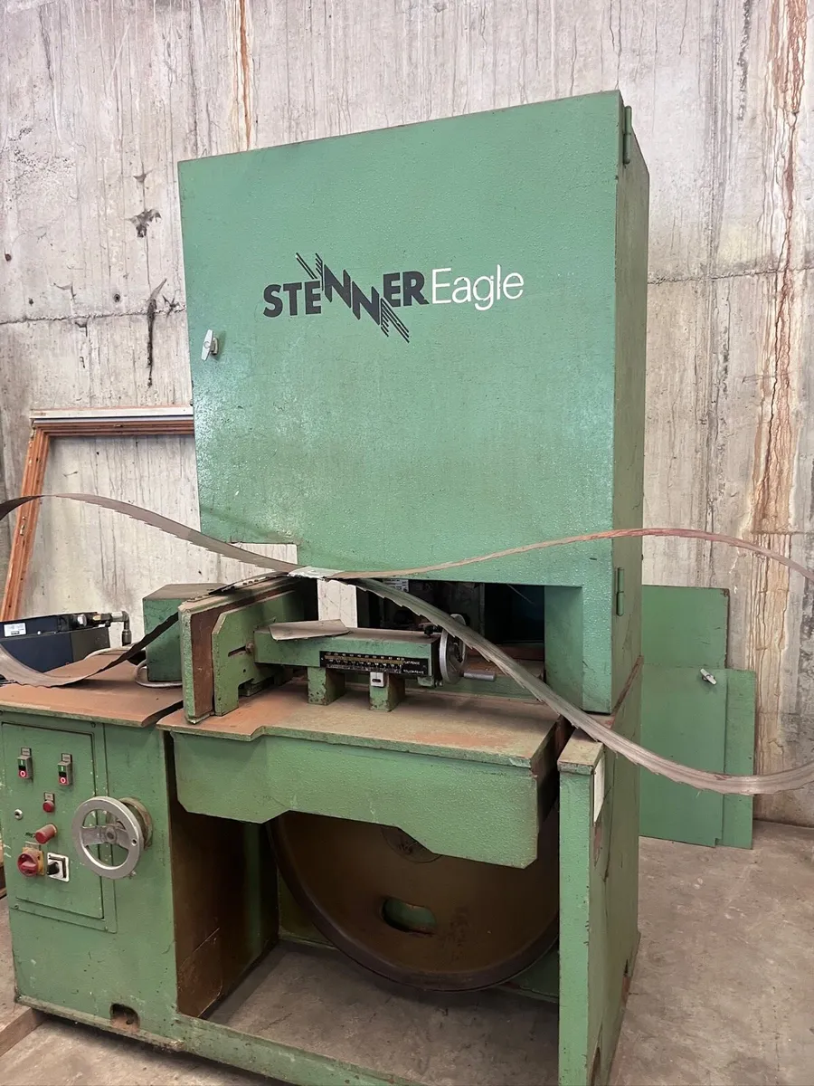 Wood working commercial machinery - Image 1