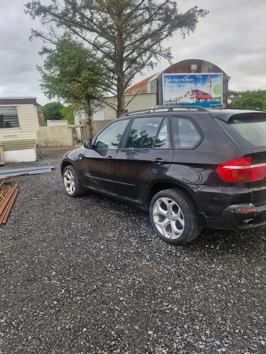 BMW X5 2010 tested 1.27 - Image 4