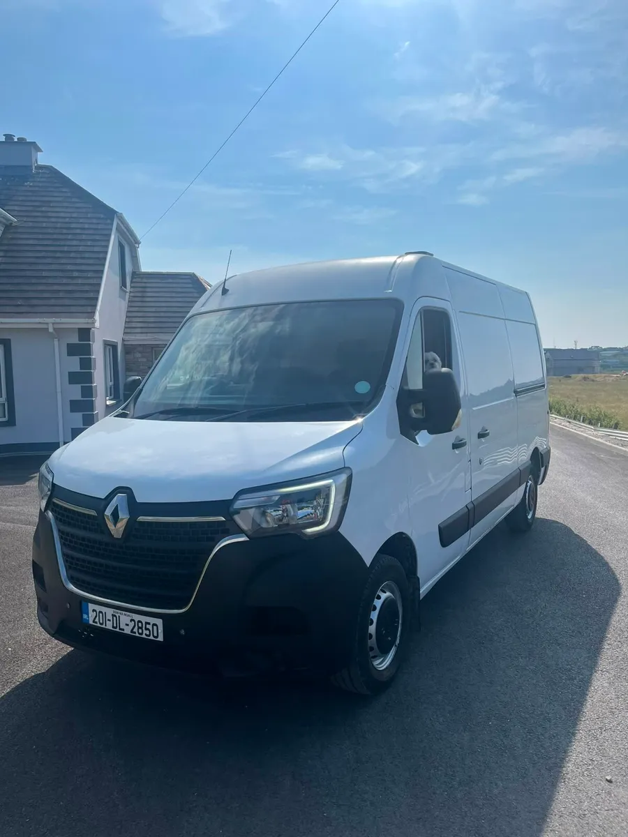 2020 renault master mwb - Image 2