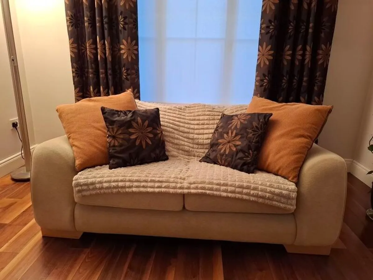 3 & 2 Seater Sofa - Image 2