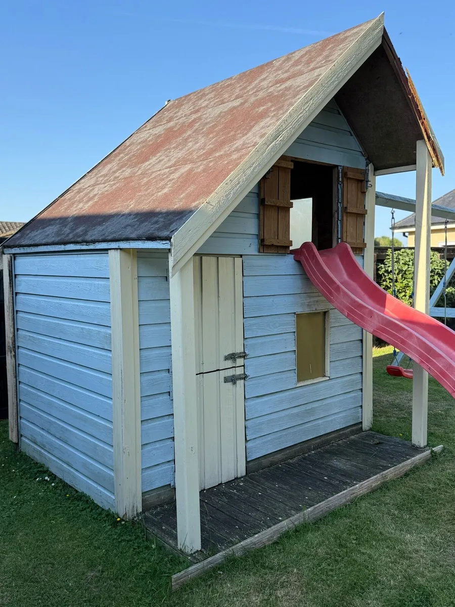 Children’s play house & swing - Image 2
