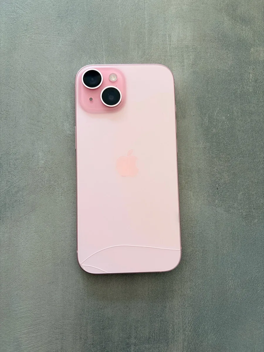 Apple iPhone 15 128GB - Pink - Unlocked - Image 1