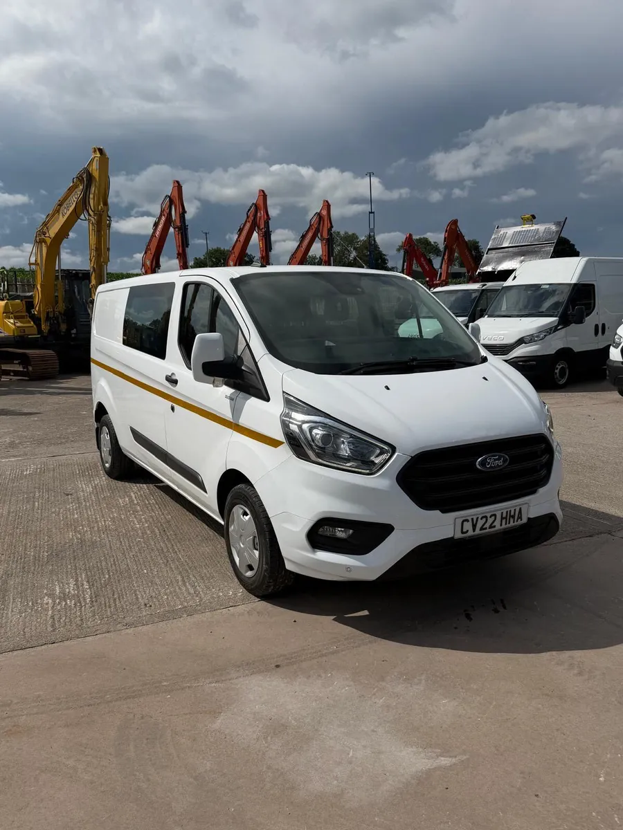 2022 Ford Transit Custom Crew Cab 5 seater - Image 1