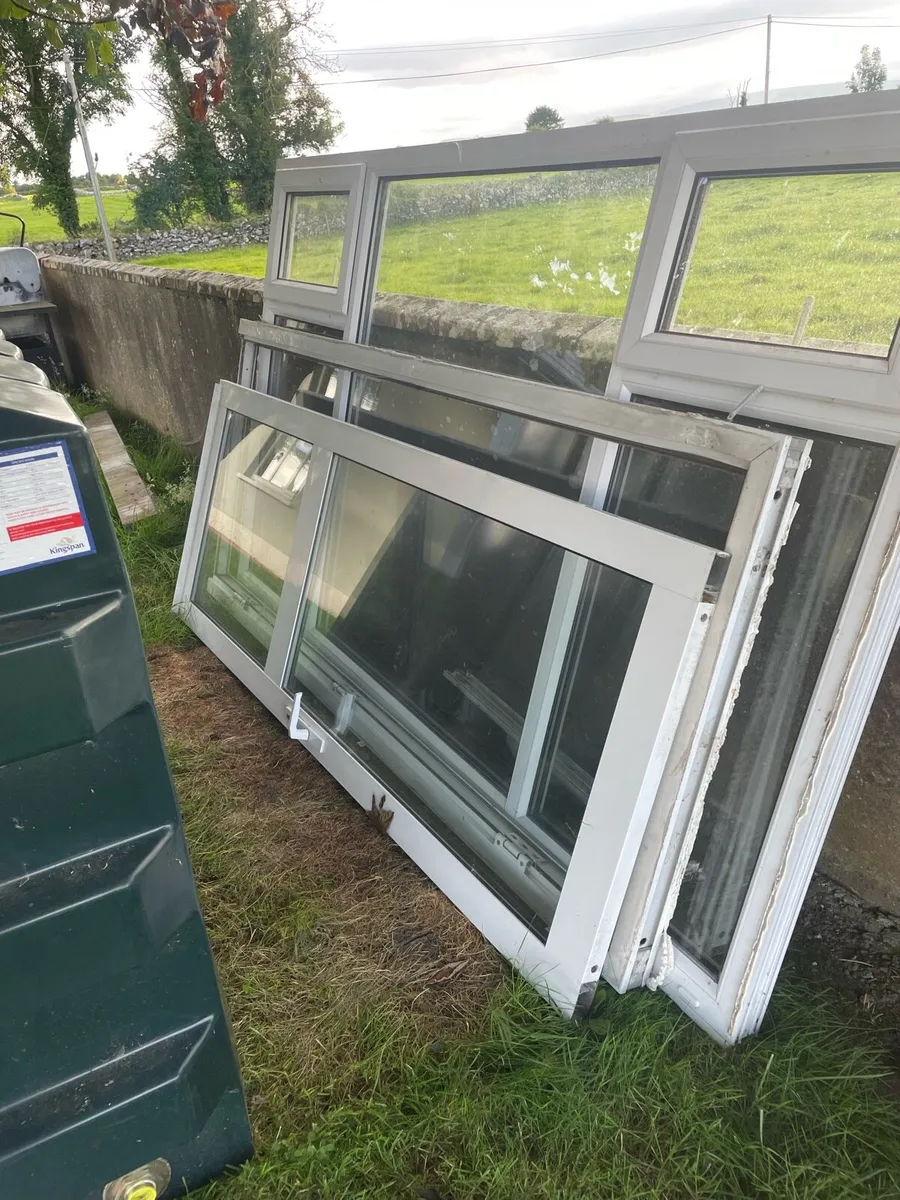 Free window and door - Image 2