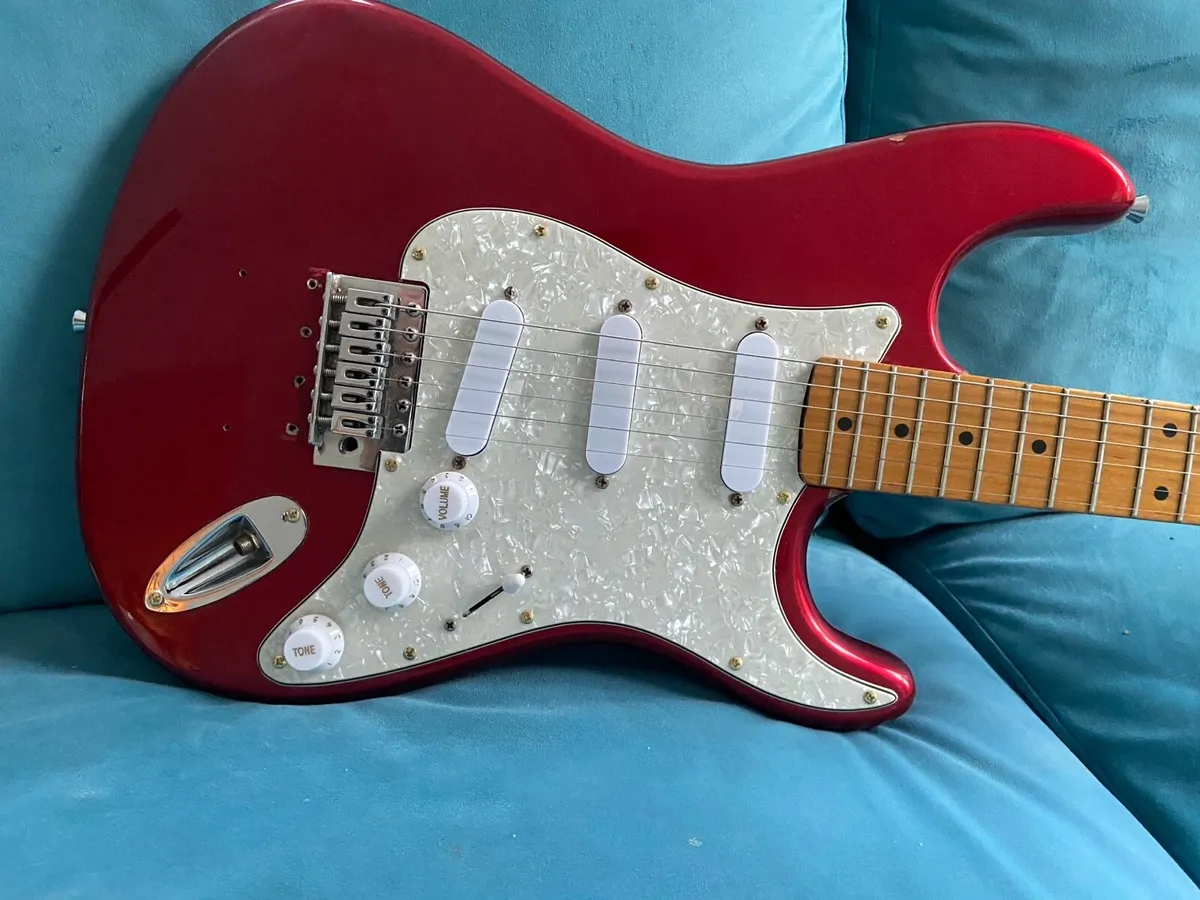 Stratocaster Copy Guitar - Image 3