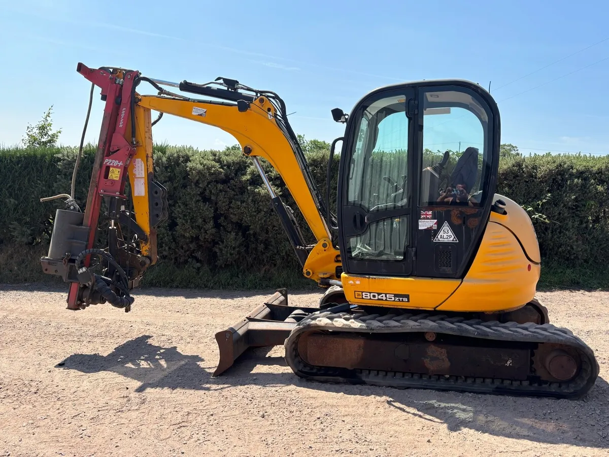 JCB 8045 (5ton) - Image 1