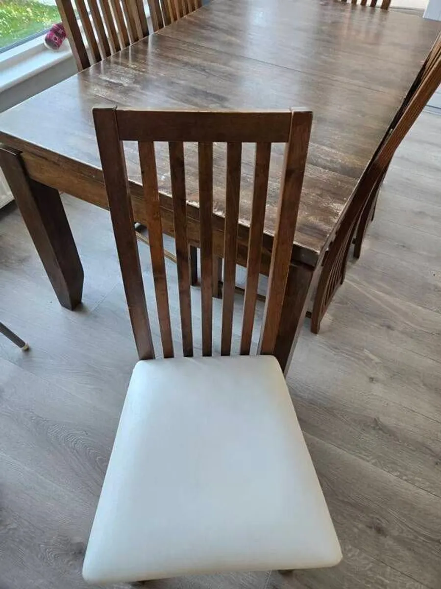 Kitchen Table & Chairs - Image 2