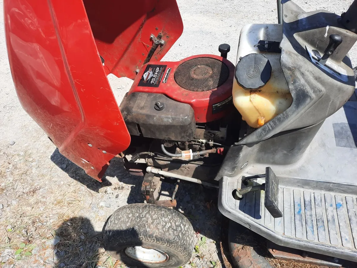 Ride on mower - Image 4