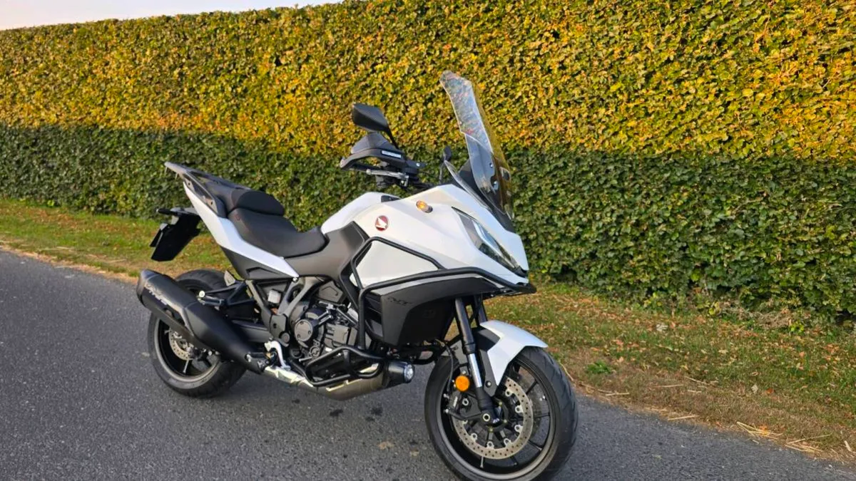 231 Honda NT1100 DCT low miles - Image 1