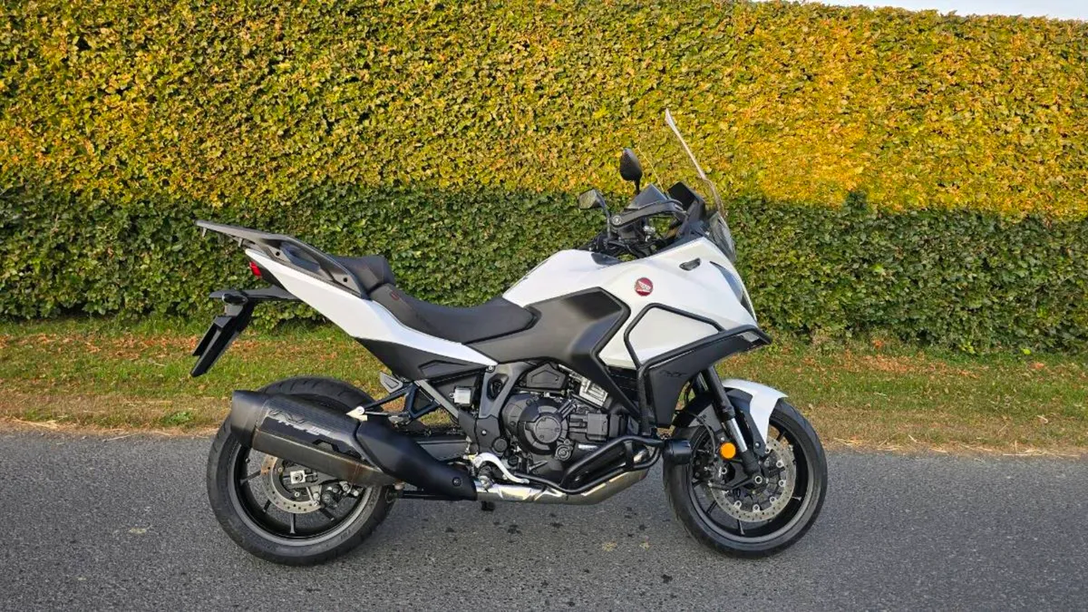 Honda NT1100 3600km DCT - Image 1