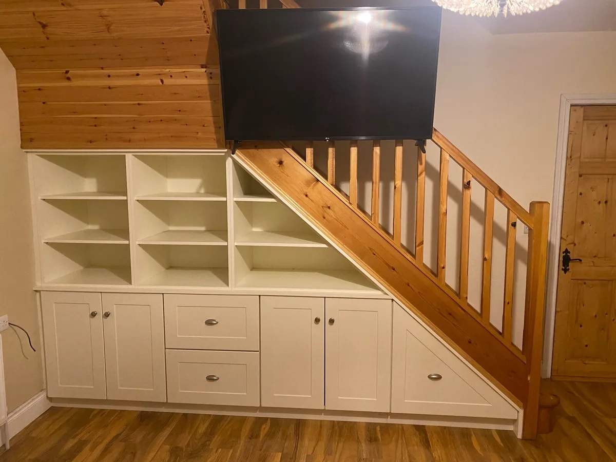 Pine stairse - Image 3