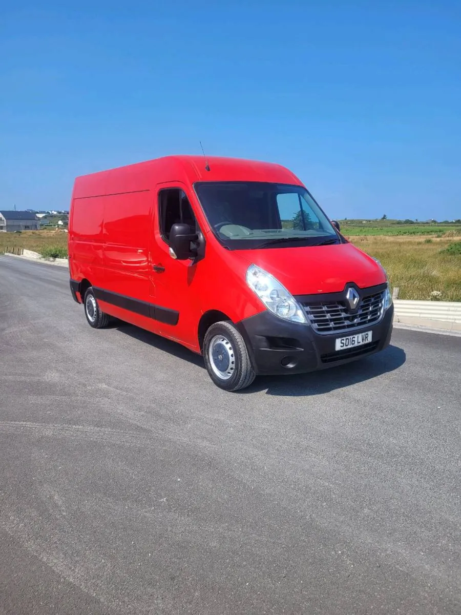 2016 renault master mwb 7 seater - Image 1