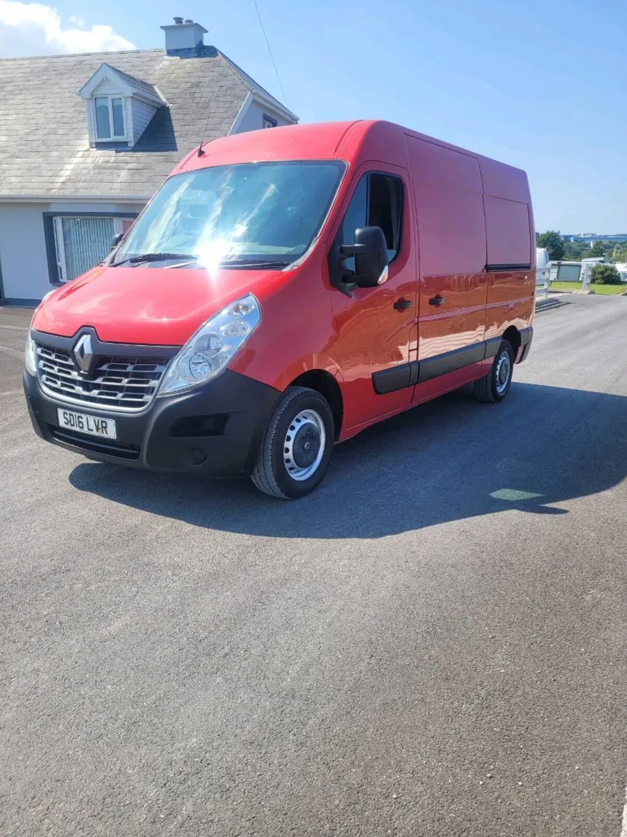 2016 renault master mwb 7 seater - Image 2
