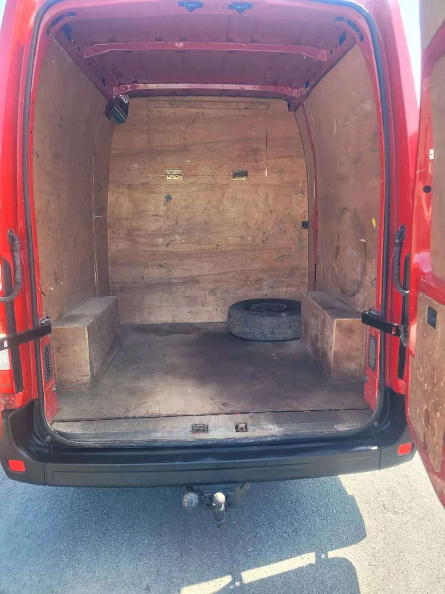2016 renault master mwb 7 seater - Image 4