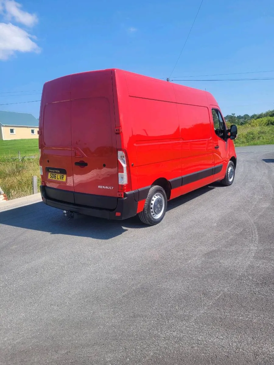 2016 renault master mwb 7 seater - Image 3