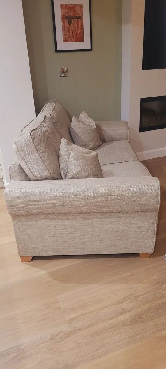 Sofa - Image 3