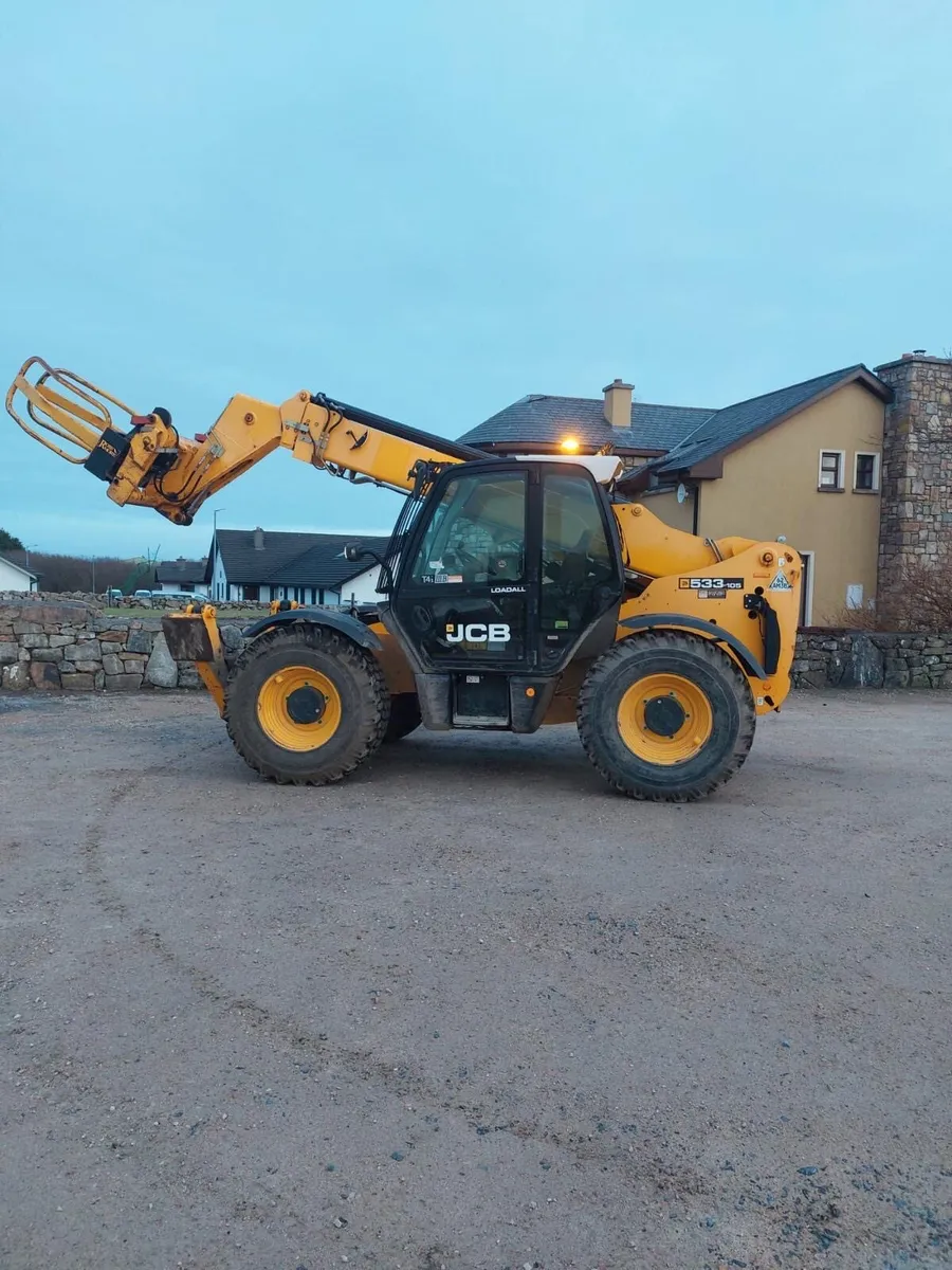 JCB teleporter - Image 1