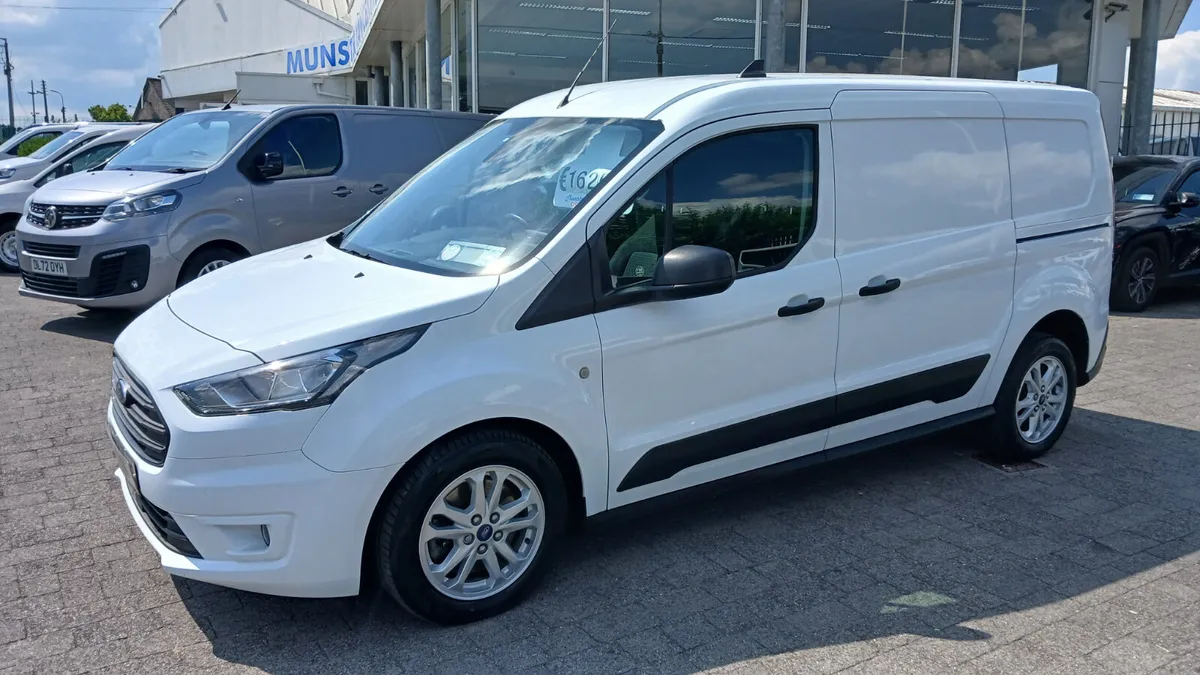 231 CONNECT LWB TREND A/C ONLY 78K KMS GRADE 1 - Image 1