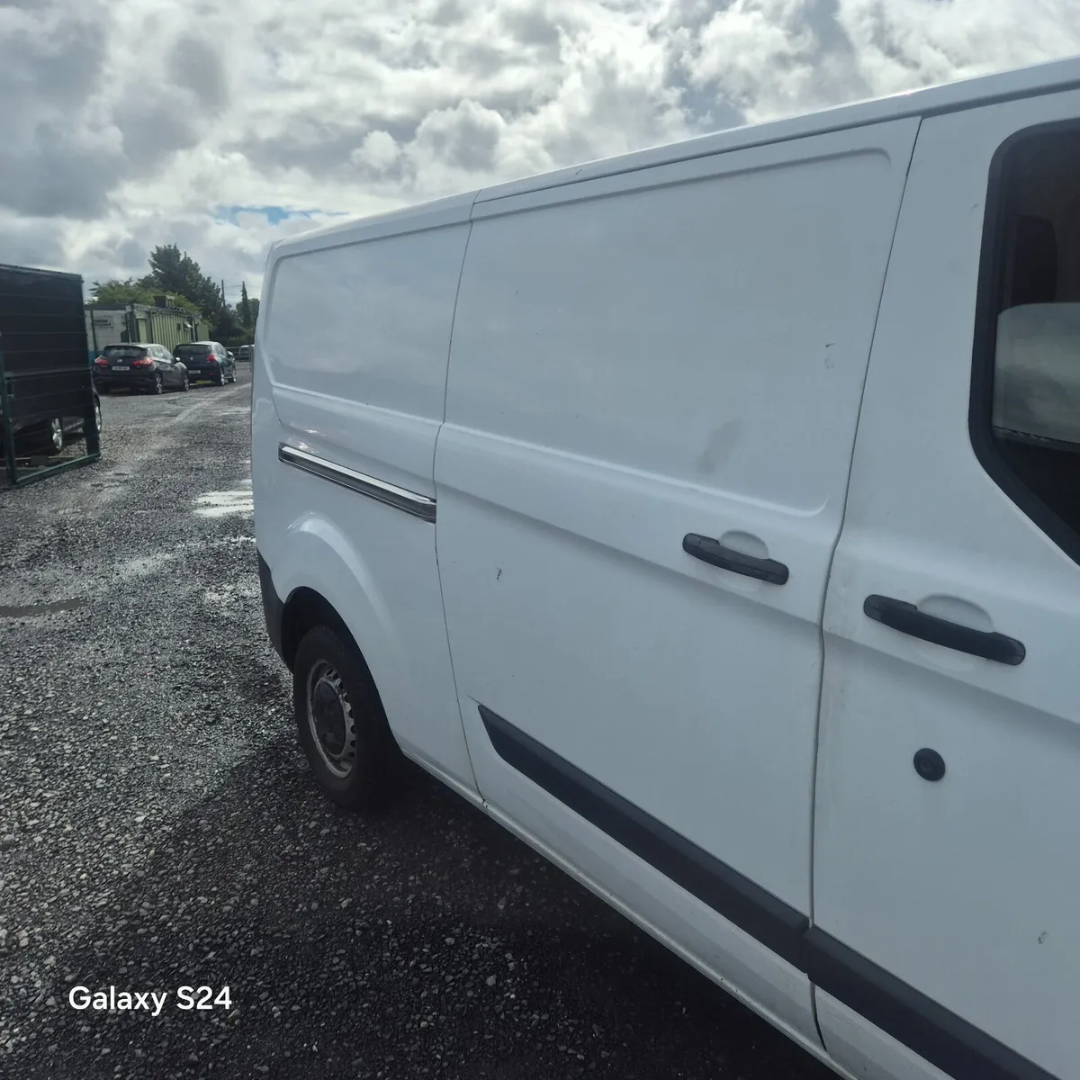 Ford Transit Custom 2016 twin sliding doors - Image 2