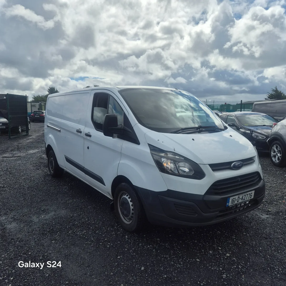 Ford Transit Custom 2016 twin sliding doors - Image 3