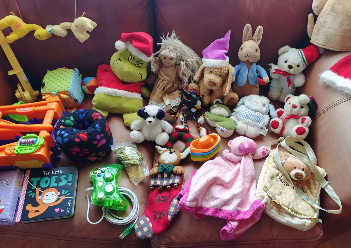 All Sorts Of Toys (used). - Image 2