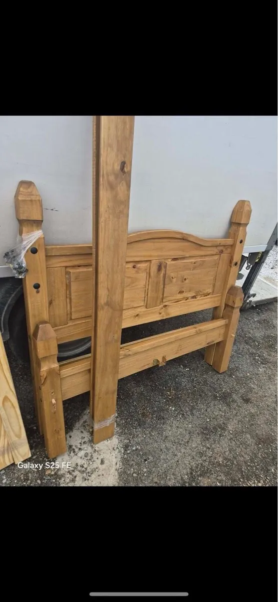 4 ft bed frame - Image 1