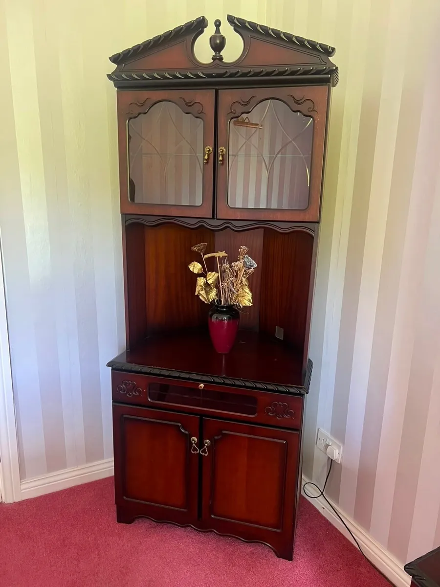 Matching Mahogany Display Cabinet & Corner Display - Image 2
